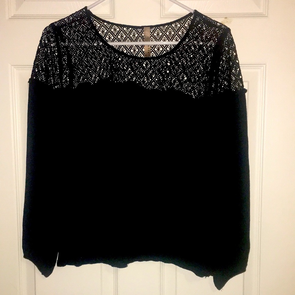 Beautiful Womens Shirt from Entro Size M
